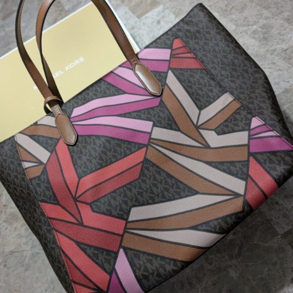 KORS MK Michael Kors Limited Edition Tote-Pristine Condition - Picture 3 of 8